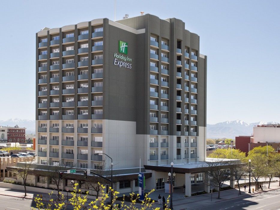 Holiday Inn Express Shawnee, An Ihg Hotel Exterior photo